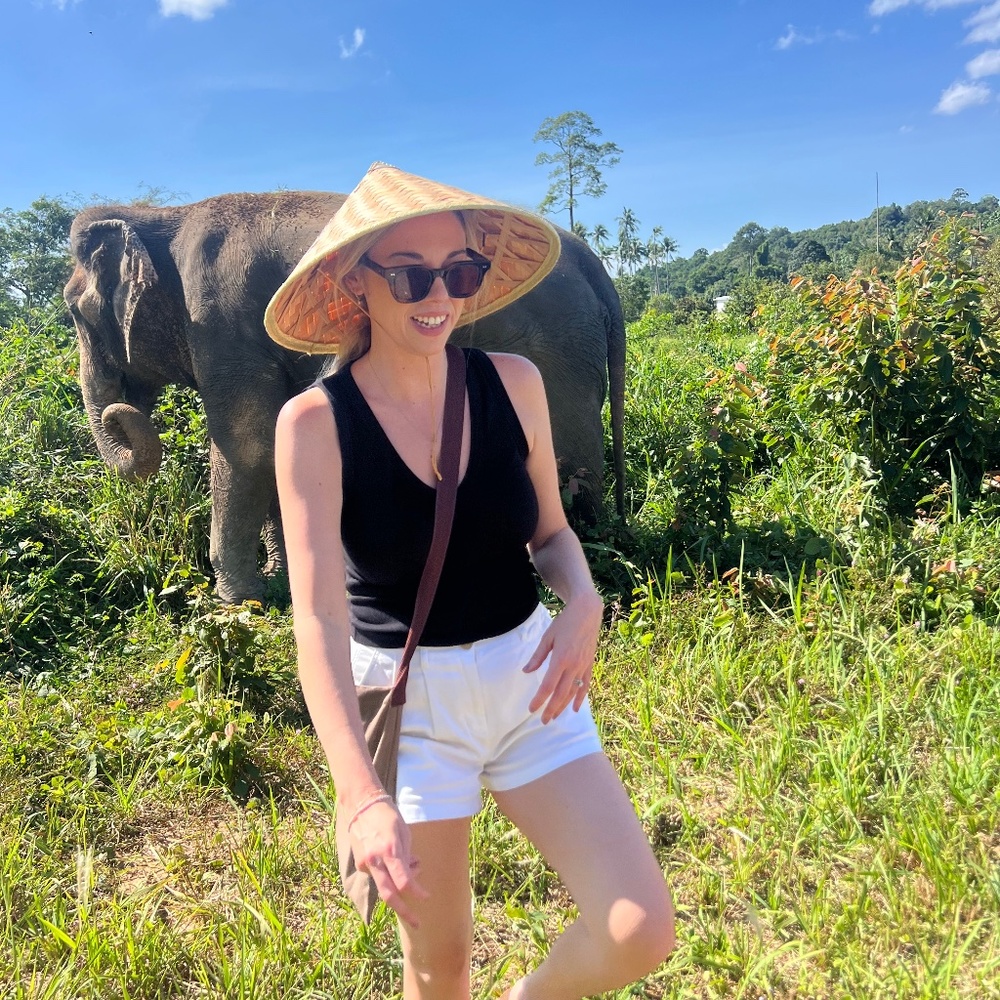 Meet your Posher, Kelly